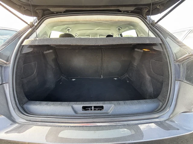 Peugeot 308 1.2 puretech active,2015 - afbeelding 11 van  32