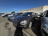 Peugeot 308 1.2 puretech active,2015 - afbeelding 1 van  32