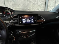 Peugeot 308 1.2 puretech allure 110pk 2015, zt-579-k - afbeelding 21 van  40