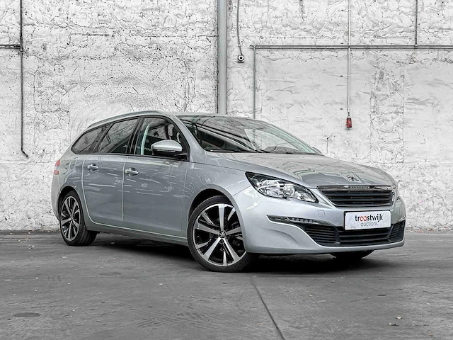 Peugeot 308 1.2 puretech allure 110pk 2015, zt-579-k - afbeelding 37 van  40