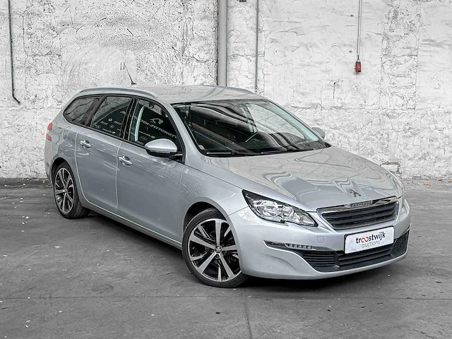 Peugeot 308 1.2 puretech allure 110pk 2015, zt-579-k - afbeelding 38 van  40