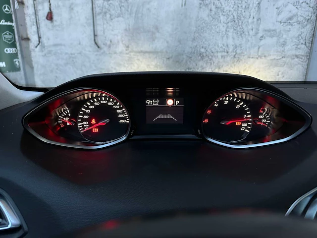 Peugeot 308 1.5 bluehdi bl. pre. 131pk 2019, xr-337-v - afbeelding 19 van  43