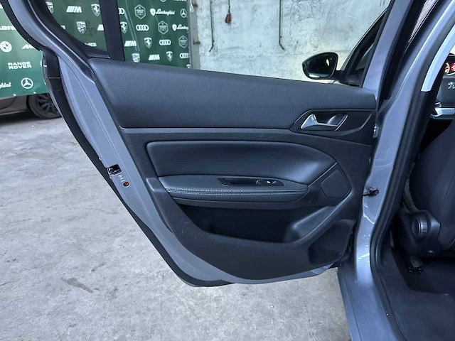Peugeot 308 1.5 bluehdi bl. pre. 131pk 2019, xr-337-v - afbeelding 26 van  43