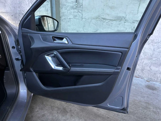 Peugeot 308 1.5 bluehdi bl. pre. 131pk 2019, xr-337-v - afbeelding 29 van  43
