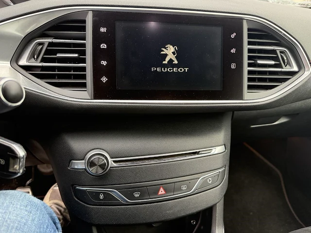 Peugeot 308 1.6 e-hdi gt line stt,2015 - afbeelding 2 van  23