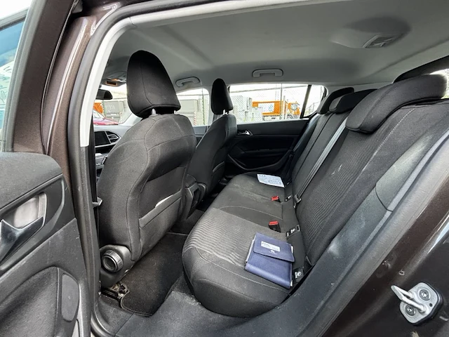 Peugeot 308 1.6 thp active 125, 2014 - afbeelding 10 van  31