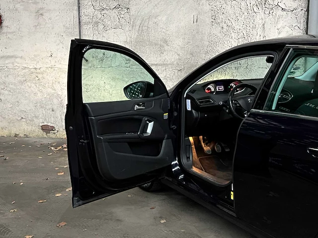 Peugeot 308 1.6 thp première 125pk 2013 (origineel-nl), 3-sjg-75 - afbeelding 9 van  51