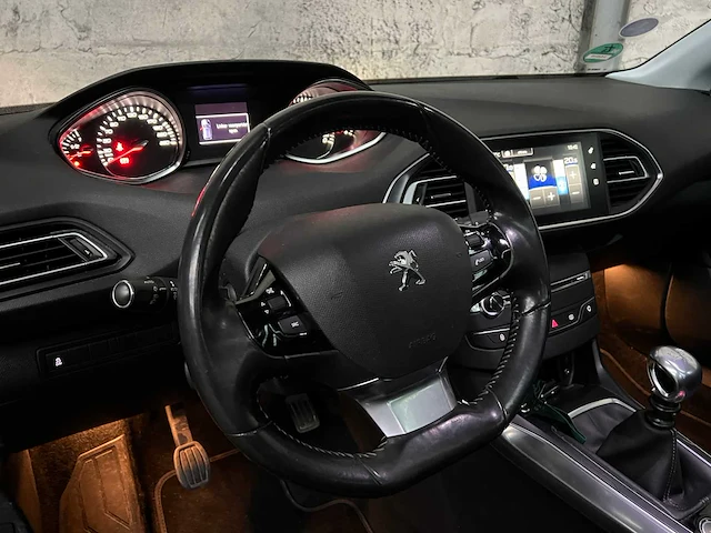 Peugeot 308 1.6 thp première 125pk 2013 (origineel-nl), 3-sjg-75 - afbeelding 11 van  51