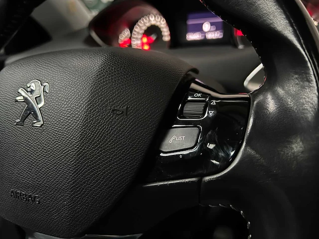 Peugeot 308 1.6 thp première 125pk 2013 (origineel-nl), 3-sjg-75 - afbeelding 18 van  51