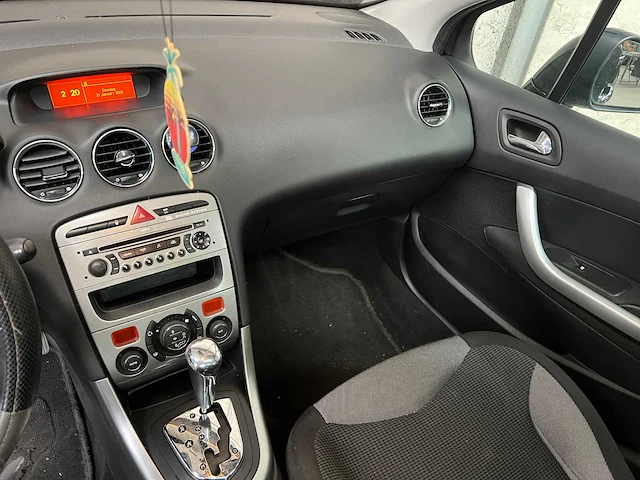 Peugeot 308 1.6 thp xt 140pk 2008, 18-hgz-5 - afbeelding 13 van  41