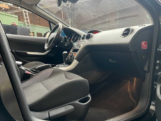 Peugeot 308 1.6 thp xt 140pk 2008, 18-hgz-5 - afbeelding 30 van  41