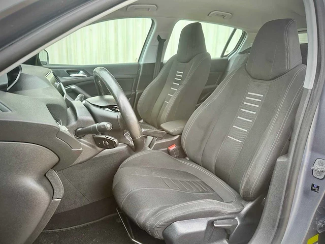 Peugeot 308 1.6 turbo active; 7-szg-96 - afbeelding 2 van  17