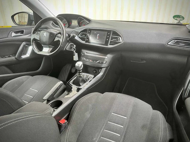 Peugeot 308 1.6 turbo active; 7-szg-96 - afbeelding 8 van  17