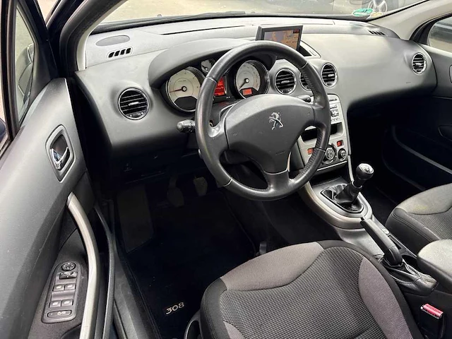 Peugeot 308 1.6 vti blue executive; 77-zhh-7 - afbeelding 11 van  13
