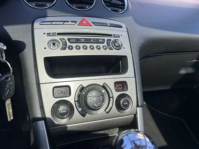 Peugeot 308 1.6 vti xt, 26-zh-js - afbeelding 10 van  21