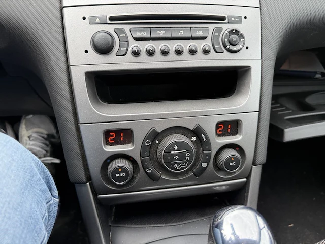 Peugeot 308, 2011 - afbeelding 4 van  31