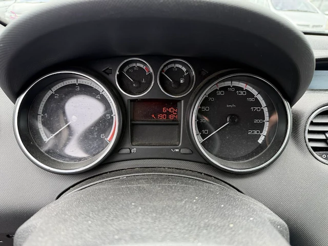 Peugeot 308, 2011 - afbeelding 30 van  31