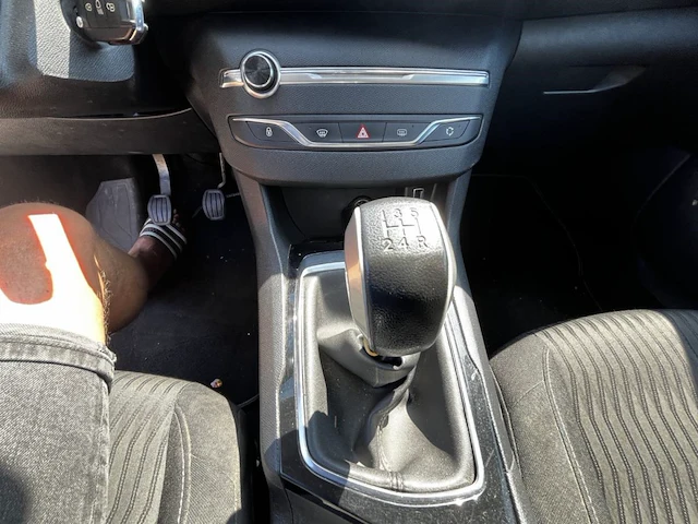 Peugeot 308, 2015 - afbeelding 4 van  39