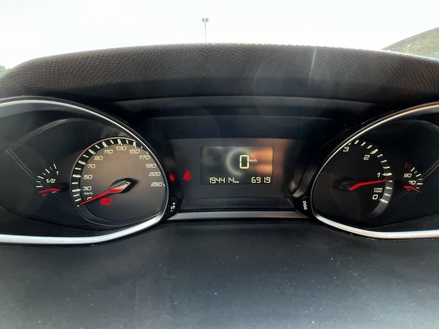 Peugeot 308, 2015 - afbeelding 37 van  39
