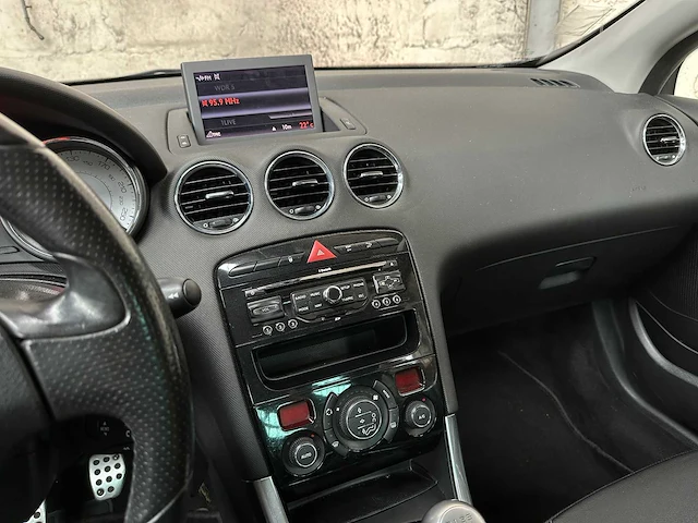 Peugeot 308 cc 1.6 thp feline 156pk 2010 cabriolet, nl-740-h - afbeelding 17 van  36