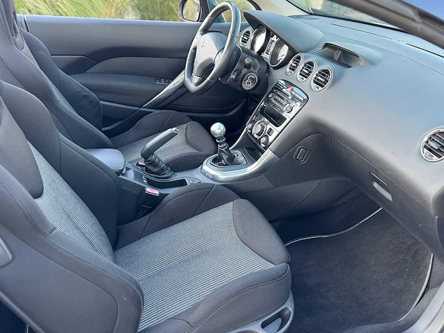 Peugeot 308 cc cabrio 1.6 thp noir & blanc jv-652-k - afbeelding 11 van  23