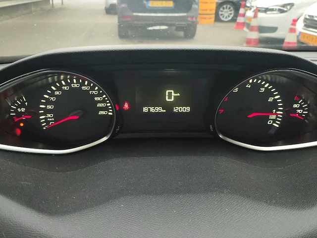 Peugeot 308 sw 1.2 e-thp active 2015 | 8-zrd-87 - afbeelding 6 van  27