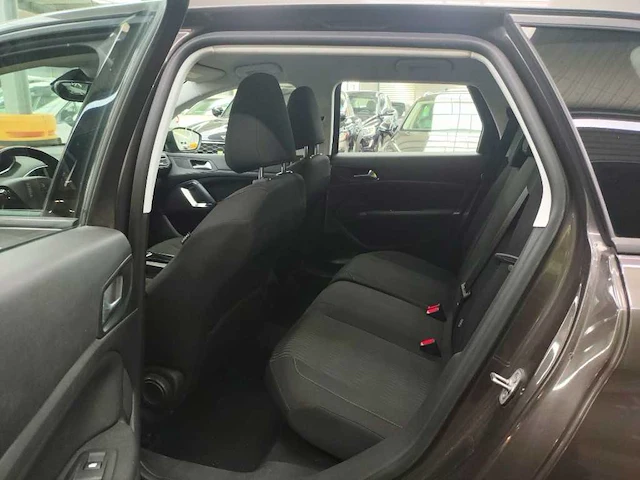Peugeot 308 sw 1.2 e-thp active 2015 | 8-zrd-87 - afbeelding 9 van  27