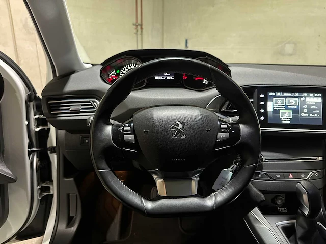 Peugeot 308 sw 1.2 e-thp allure 131pk 2014 (automaat), 6-zds-85 - afbeelding 13 van  42