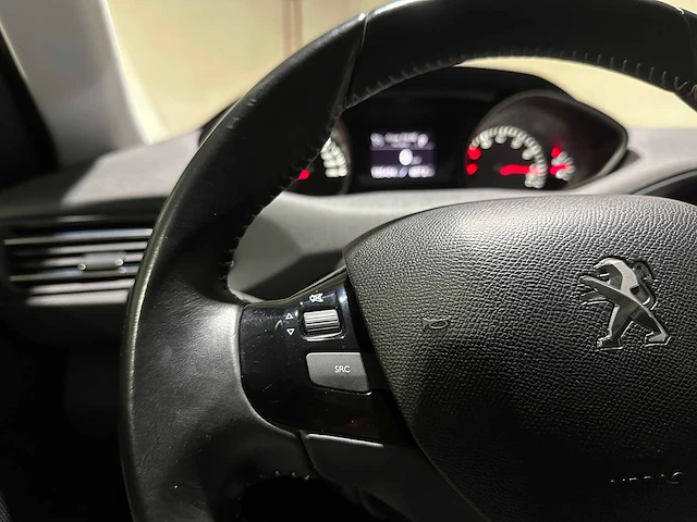 Peugeot 308 sw 1.2 e-thp allure 131pk 2014 (automaat), 6-zds-85 - afbeelding 15 van  42