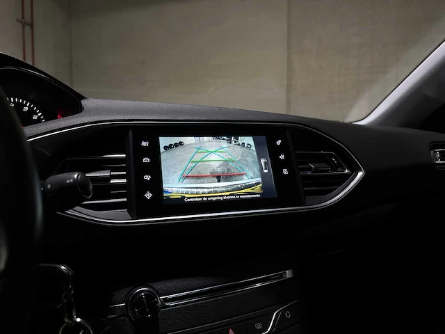 Peugeot 308 sw 1.2 e-thp allure 131pk 2014 (automaat), 6-zds-85 - afbeelding 22 van  42