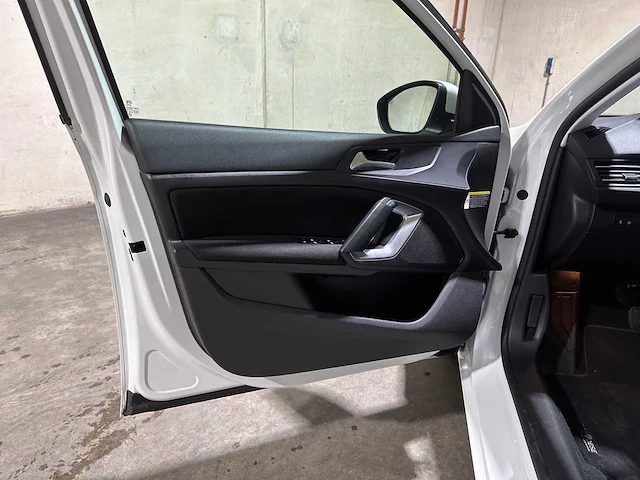 Peugeot 308 sw 1.2 e-thp allure 131pk 2014 (automaat), 6-zds-85 - afbeelding 25 van  42