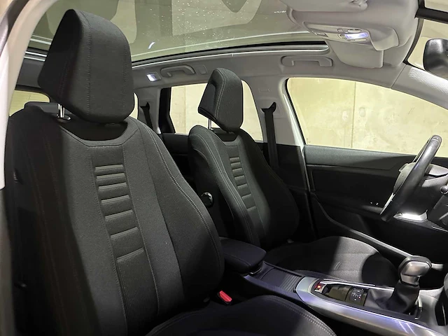 Peugeot 308 sw 1.2 e-thp allure 131pk 2014 (automaat), 6-zds-85 - afbeelding 35 van  42