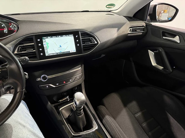 Peugeot 308 sw 1.2 e-thp allure, 6-zjs-05 - afbeelding 3 van  13
