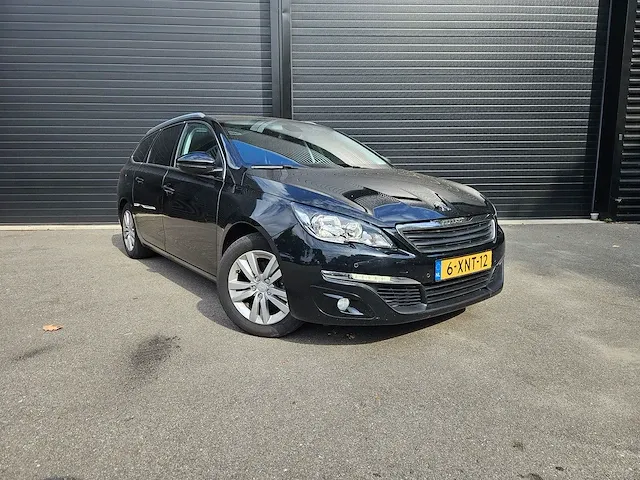 Peugeot 308 sw 1.2 e-thp blue l. ex 6-xnt-12 - afbeelding 25 van  28