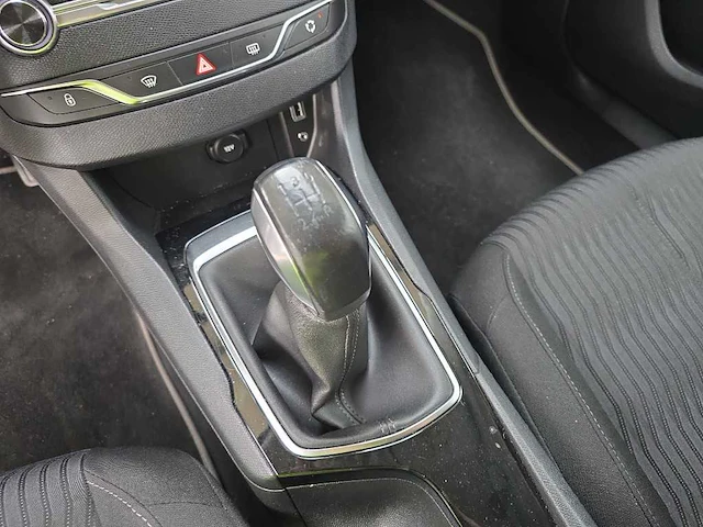Peugeot 308 sw 1.2 e-thp blue lease , ; 9-xlk-28 - afbeelding 5 van  15