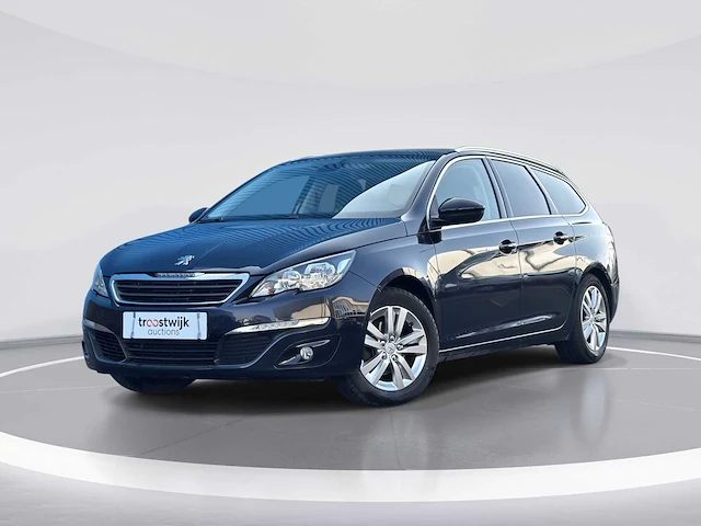 Peugeot 308 sw 1.2 e-thp blue lease executive car 2014 | 5-xvl-23 - afbeelding 1 van  31