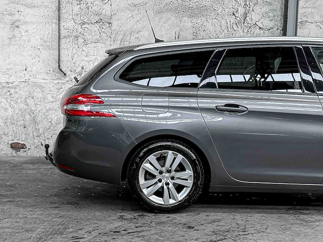 Peugeot 308 sw 1.2 puret.blue l. ex 110pk 2020, h-068-bl - afbeelding 41 van  42