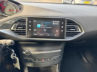 Peugeot 308 sw 1.2 puret.blue l. ex , ; rk-711-z - afbeelding 4 van  18