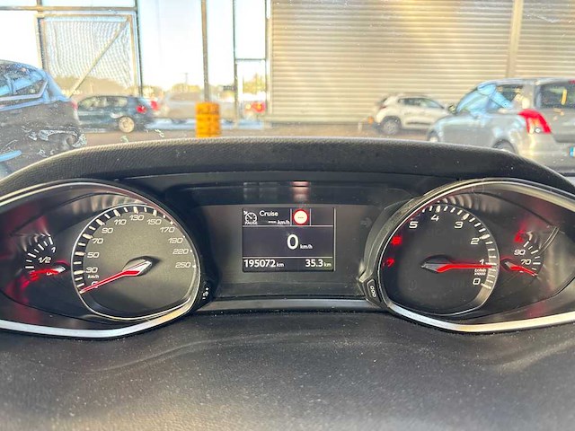 Peugeot 308 sw 1.2 puret.blue l. ex , ; rk-711-z - afbeelding 17 van  18