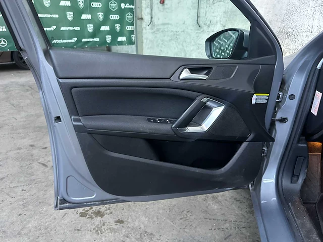 Peugeot 308 sw 1.2 puret.blue l. pr 131pk 2020, h-336-lv - afbeelding 22 van  41
