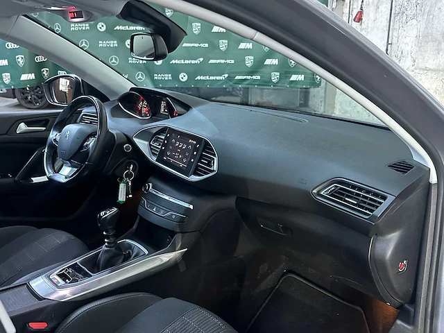 Peugeot 308 sw 1.2 puret.blue l. pr 131pk 2020, h-336-lv - afbeelding 28 van  41