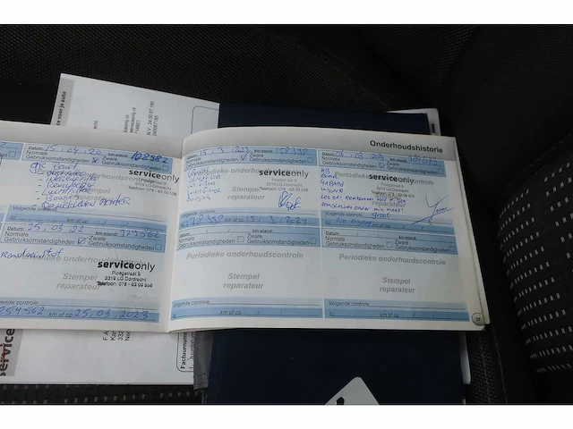 Peugeot 308 sw 1.2 puret.blue l. pr, gk-517-p - afbeelding 2 van  18