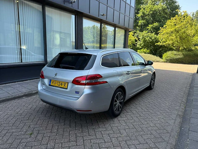 Peugeot 308 sw 1.2 puret.blue l. pr , kv-124-x - afbeelding 16 van  22