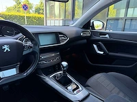 Peugeot 308 sw 1.2 puret.blue l. pr , kv-124-x - afbeelding 21 van  22