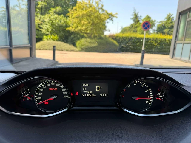 Peugeot 308 sw 1.2 puret.blue l. pr , kv-124-x - afbeelding 22 van  22