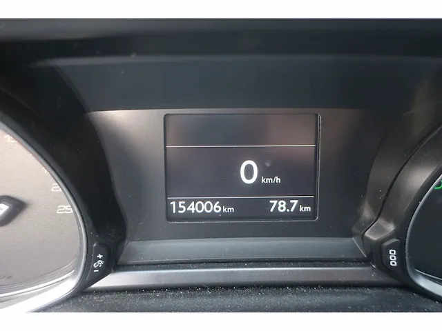 Peugeot 308 sw 1.2 puretech allure, gs-642-j - afbeelding 17 van  17