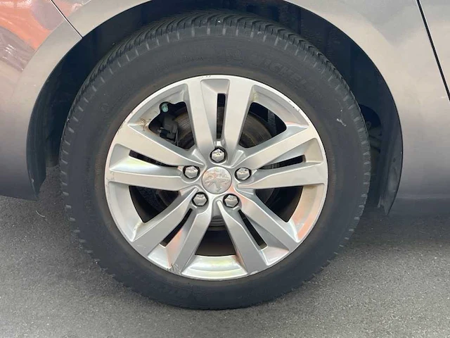 Peugeot 308 sw 1.2 puretech allure , ; pd-903-s - afbeelding 9 van  19