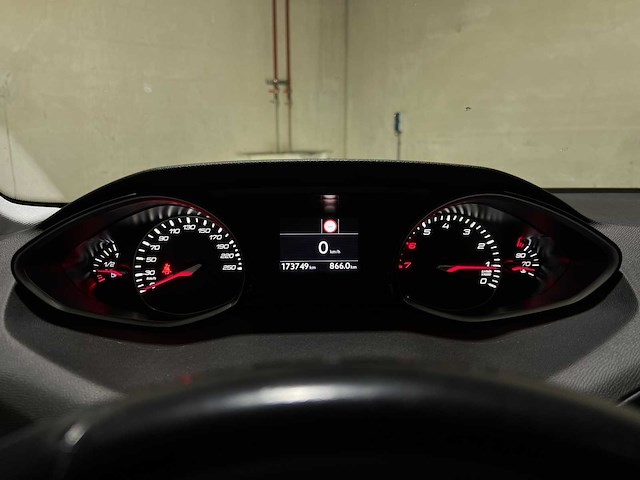 Peugeot 308 sw 1.2 puretech blue lease executive 110pk 2020, g-378-st - afbeelding 18 van  40