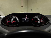 Peugeot 308 sw 1.2 puretech blue lease executive 110pk 2020, g-378-st - afbeelding 18 van  40