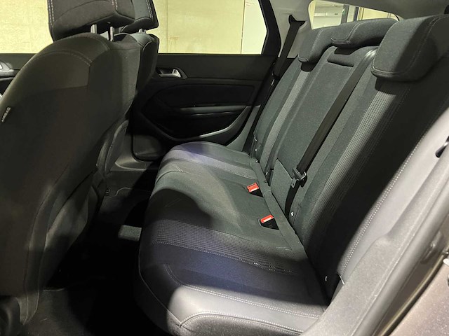 Peugeot 308 sw 1.2 puretech blue lease executive 110pk 2020, g-378-st - afbeelding 26 van  40